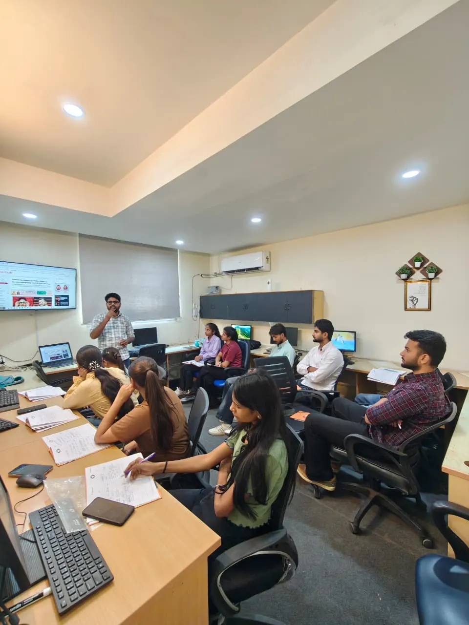Learners in a live class